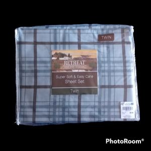Retreat Lodge Home Collection Twin Bed Set